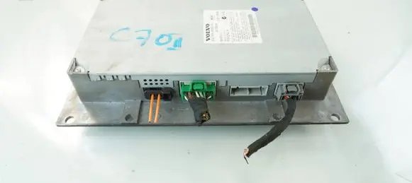 Volvo C70 Sound amplifier 30752374