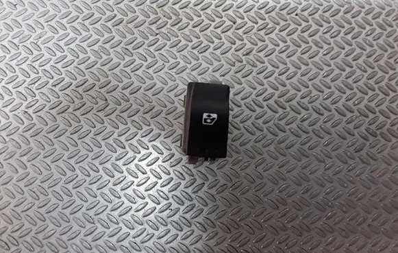 Renault Megane I Electric window control switch 28082
