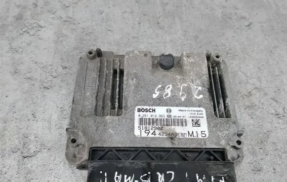 Fiat Croma Engine control unit/module ECU 51812902