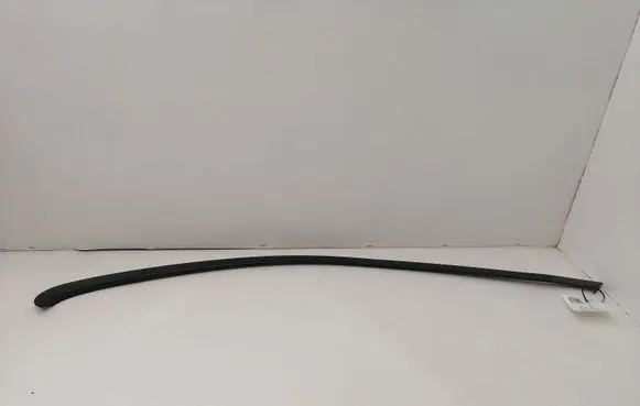 Mercedes-Benz C W203 Rear side glass trim 