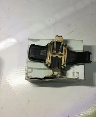 Mercedes-Benz E W213 Rain sensor A9109052700