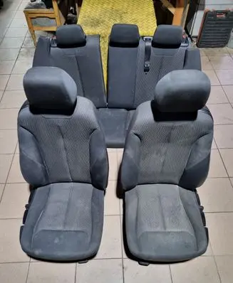 Seat set