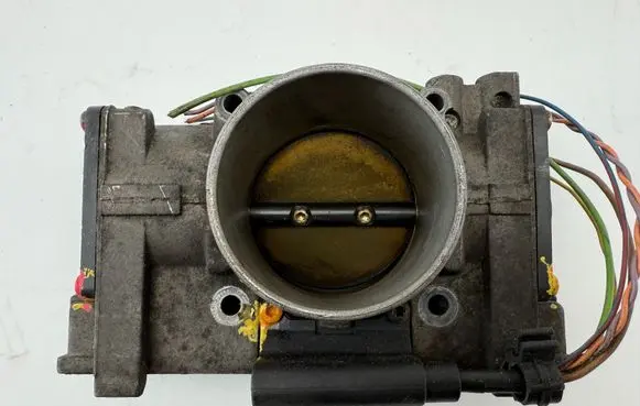 Volvo C70 Throttle valve 14G01BEBA 00W461602 8644346