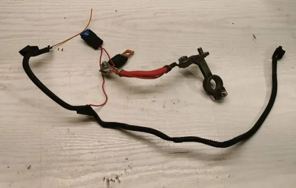 Positive wiring loom