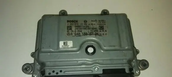 Mercedes-Benz A W169 Engine control unit/module A6401503734 0281015123