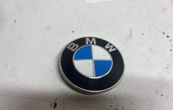BMW 5 G30 G31 G38 Manufacturer badge logo/emblem 7463715