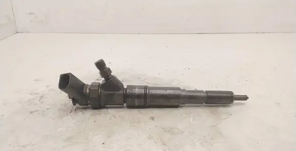 BMW 7 E65 E66 Fuel injector 0445110122 7788812