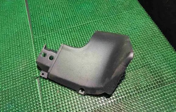 Volkswagen Golf IV Dashboard lower bottom trim panel 1J1858366