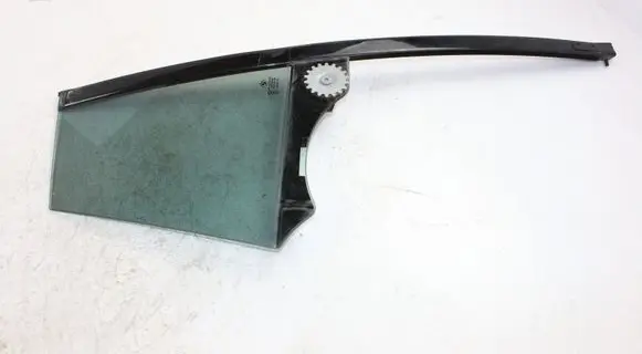 BMW 5 GT F07 Rear vent window glass 