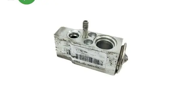 Mercedes-Benz R W251 Air conditioning (A/C) expansion valve A1648300094 68843R1
