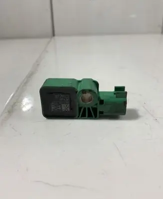 Volvo S40 Airbag deployment crash/impact sensor 30775521