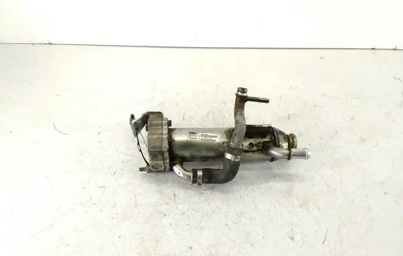 Volvo V70 EGR valve cooler 880765R 50086403