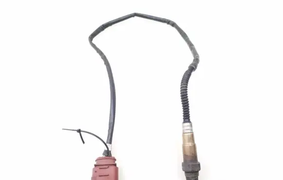 Audi A4 S4 B7 8E 8H Lambda probe sensor 06C906265