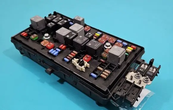 Opel Insignia A Fuse box set 529050199 IMPRK1515999