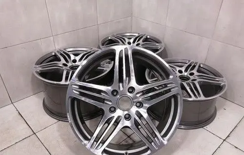 Porsche 911 997 R19 alloy rim 99736215605