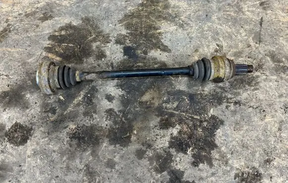BMW X1 E84 Rear driveshaft 7591596