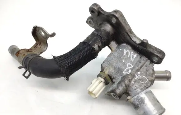 Toyota Auris E180 Thermostat housing 8942233030
