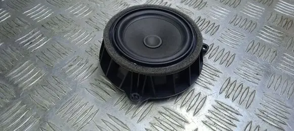 BMW X6 F16 Rear door speaker 9337807