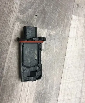 BMW 5 G30 G31 Mass air flow meter 4385339 8695565 0280218324