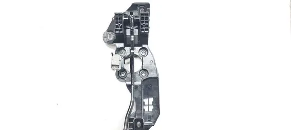 Ford Fusion II Brake pedal DG9C9F656AF 9T4T93854AA
