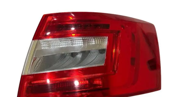 Skoda Octavia Mk4 Rear/tail lights 5E5945096B 2SK01288302A
