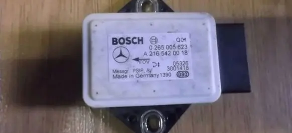 Mercedes-Benz E W211 ESP (stability system) control unit A2165420018