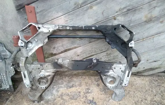BMW 1 E81 E87 Front subframe