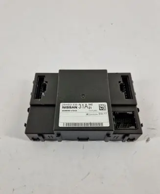 Nissan Pathfinder R51 Comfort/convenience module 284B2EB