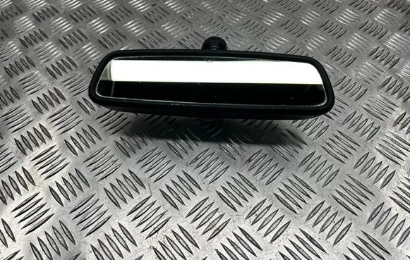 Rear view mirror (interior)