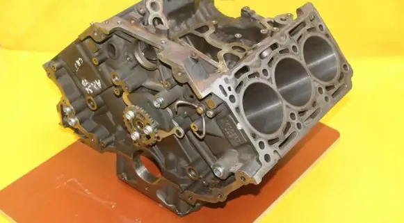 Audi Q5 SQ5 Engine block 059023BQ
