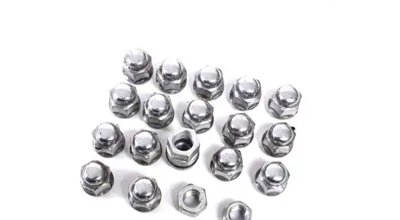 Suzuki Grand Vitara II Nuts/bolts 6861200