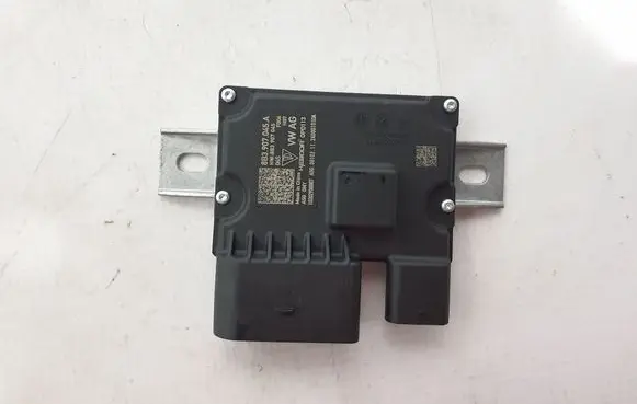 Audi A5 Other control units/modules 8B3907045A