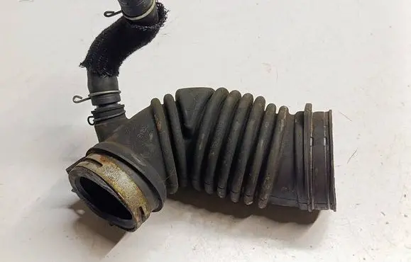 Toyota Verso Air intake hose/pipe 17881-0R020