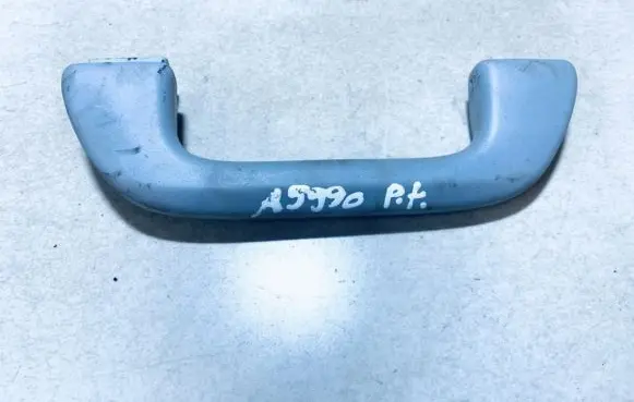 Honda CR-V Front interior roof grab handle