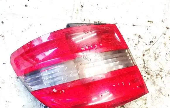 Rear/tail lights