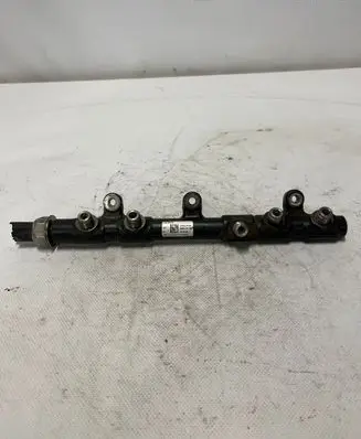 Renault Master III Fuel main line pipe 175216547R H8201257368 28325380