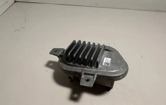 BMW X1 F48 F49 LED ballast control module 90066719 82400337