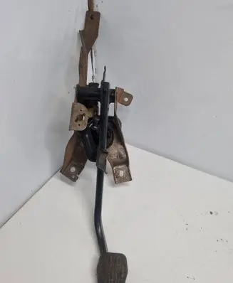 Volvo S40 Clutch pedal 30723573 4N517B633FK