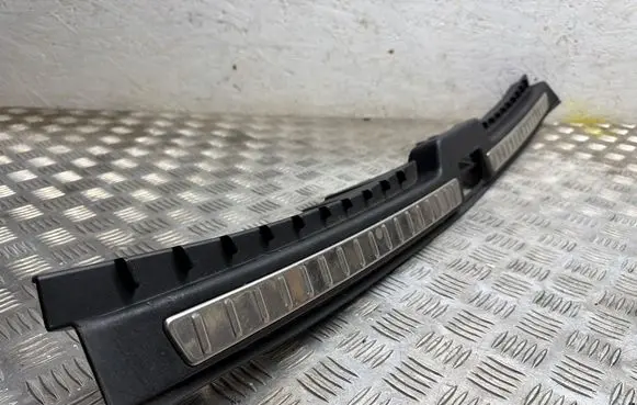 Volvo XC90 Trunk/boot sill cover protection 31377855