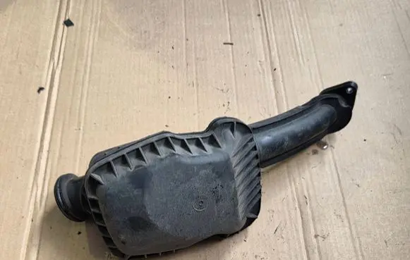 Volvo XC60 Intake resonator 30774691