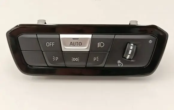 BMW 4 G22 G23 G24 G26 Light switch 9461139 E11819930A