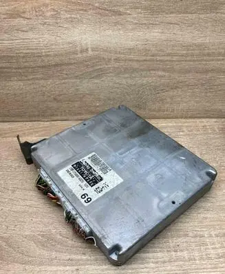 Toyota Avensis T250 Engine control unit/module ECU 8966105690 MB1758006325 WithPlug