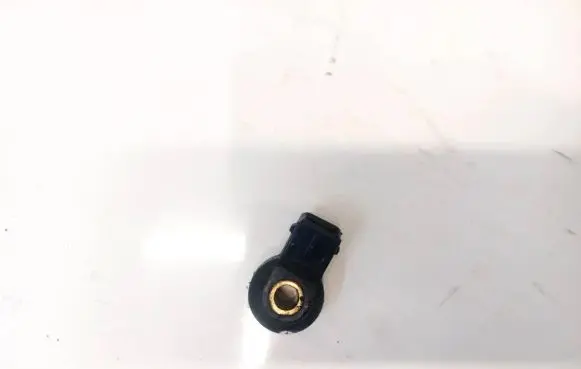 Volkswagen Golf IV Detonation knock sensor 0261231045