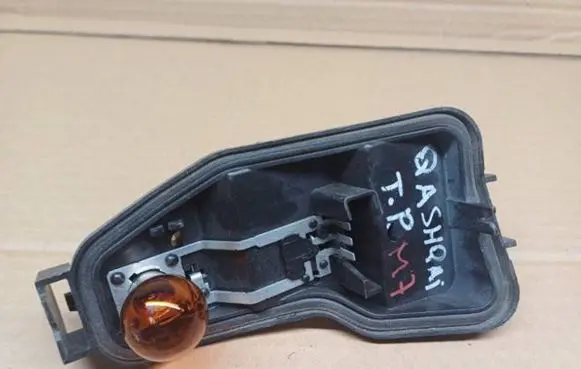 Nissan Qashqai+2 Rear/tail lights 89503244