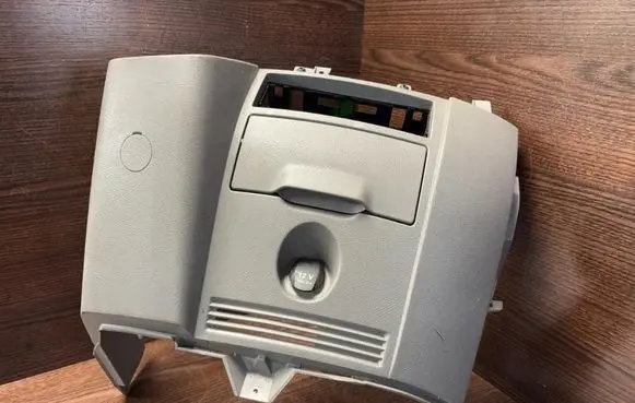 Mercedes-Benz Sprinter W906 Center console 9066800031 9066800558