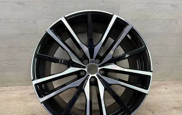 BMW X5 G05 R22 alloy rim 8090013