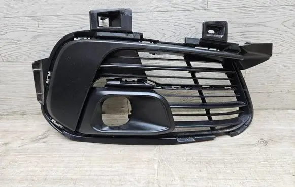 Peugeot 308 Front bumper lower grill 99894480