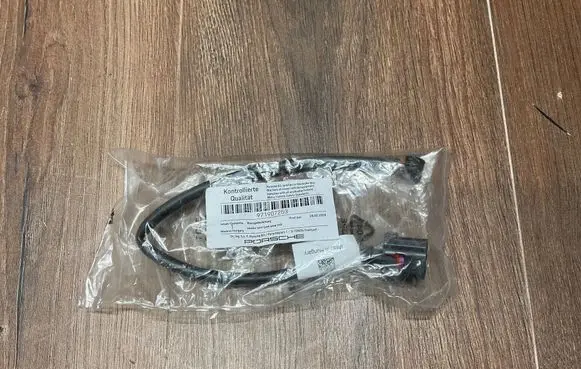 Porsche Panamera (971) Brake pads wear sensor 971907253