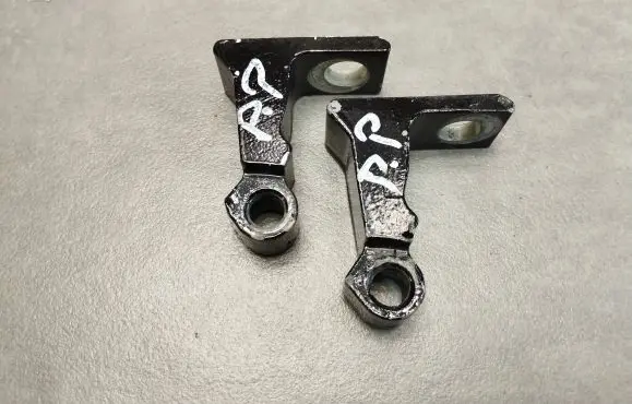 Volkswagen Golf VII Front door hinge set 8K0831402D