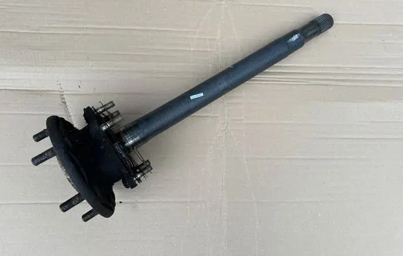 Nissan Patrol Y61 Rear driveshaft 38165VB180